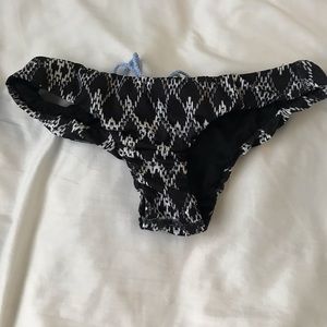 Printed Jolyn bottoms